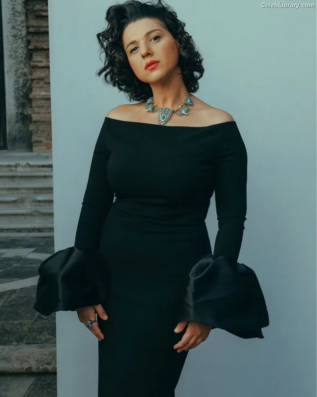 Khatia Buniatishvili photo 4 of 59