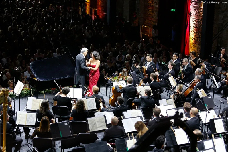 Khatia Buniatishvili photo 19 of 59