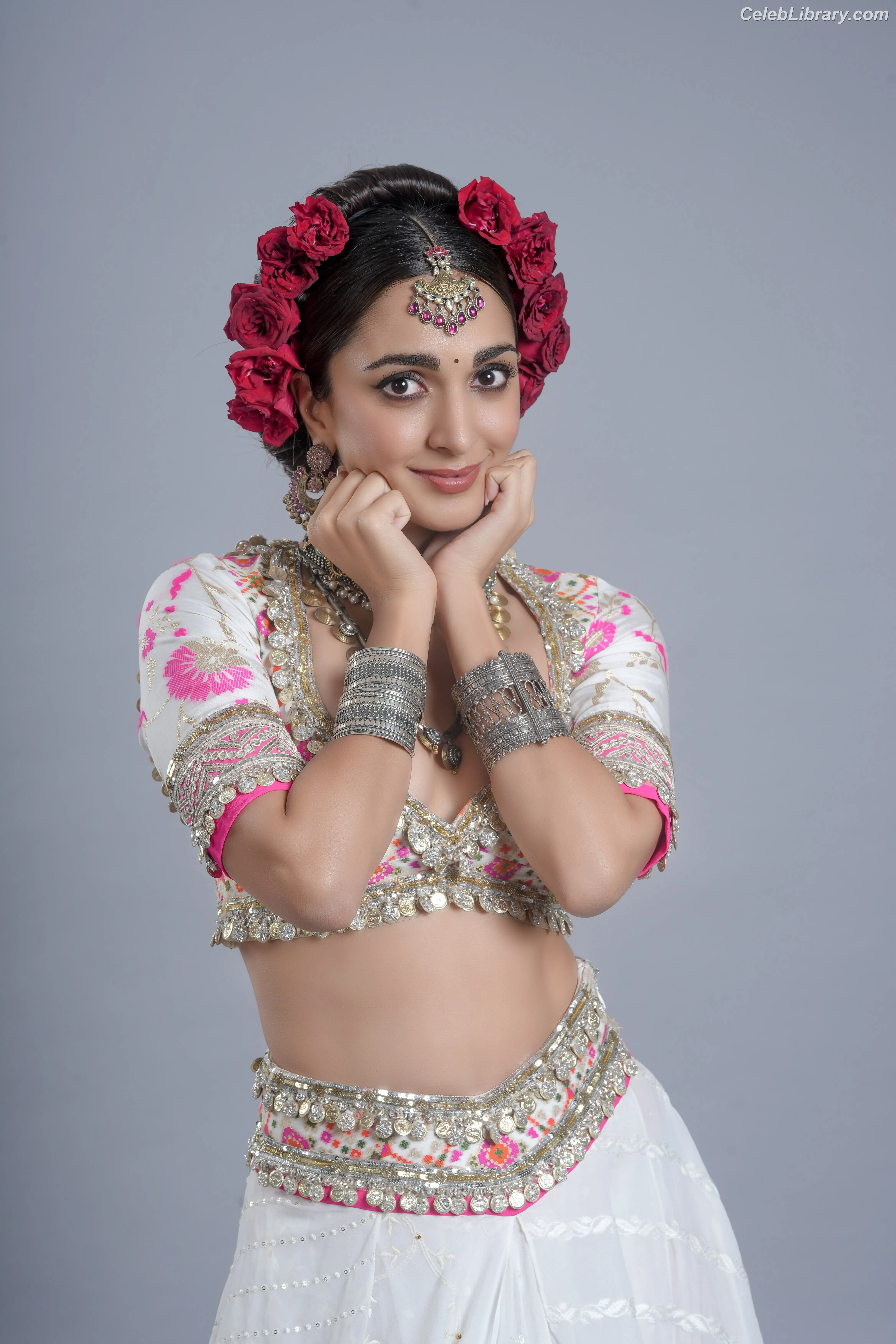 Kiara Advani photo 5 of 39