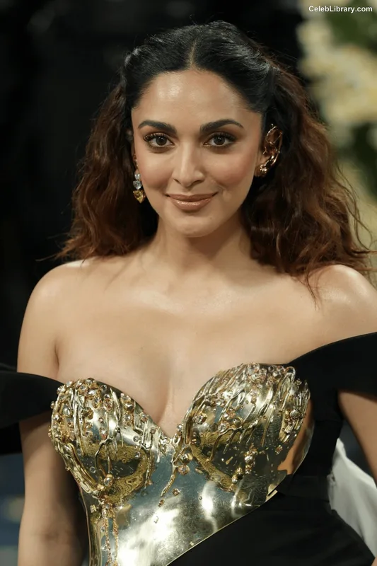 Kiara Advani photo 15 of 40