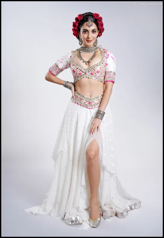 Kiara Advani photo 16 of 40