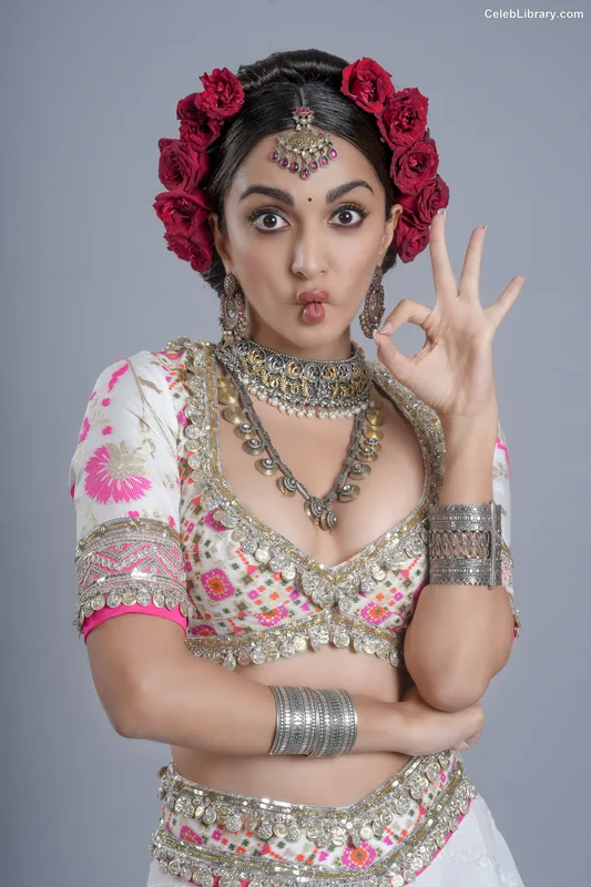 Kiara Advani photo 17 of 40