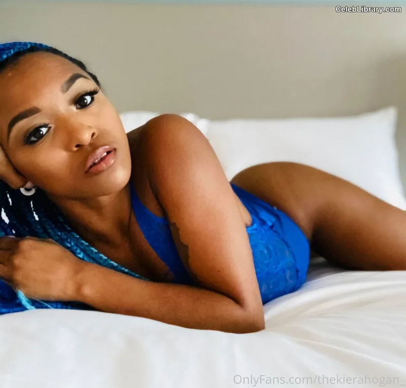 Kiera Hogan photo 11 of 458