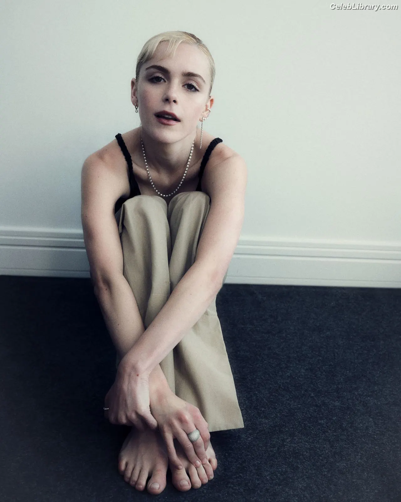 Kiernan Shipka photo 9 of 2600