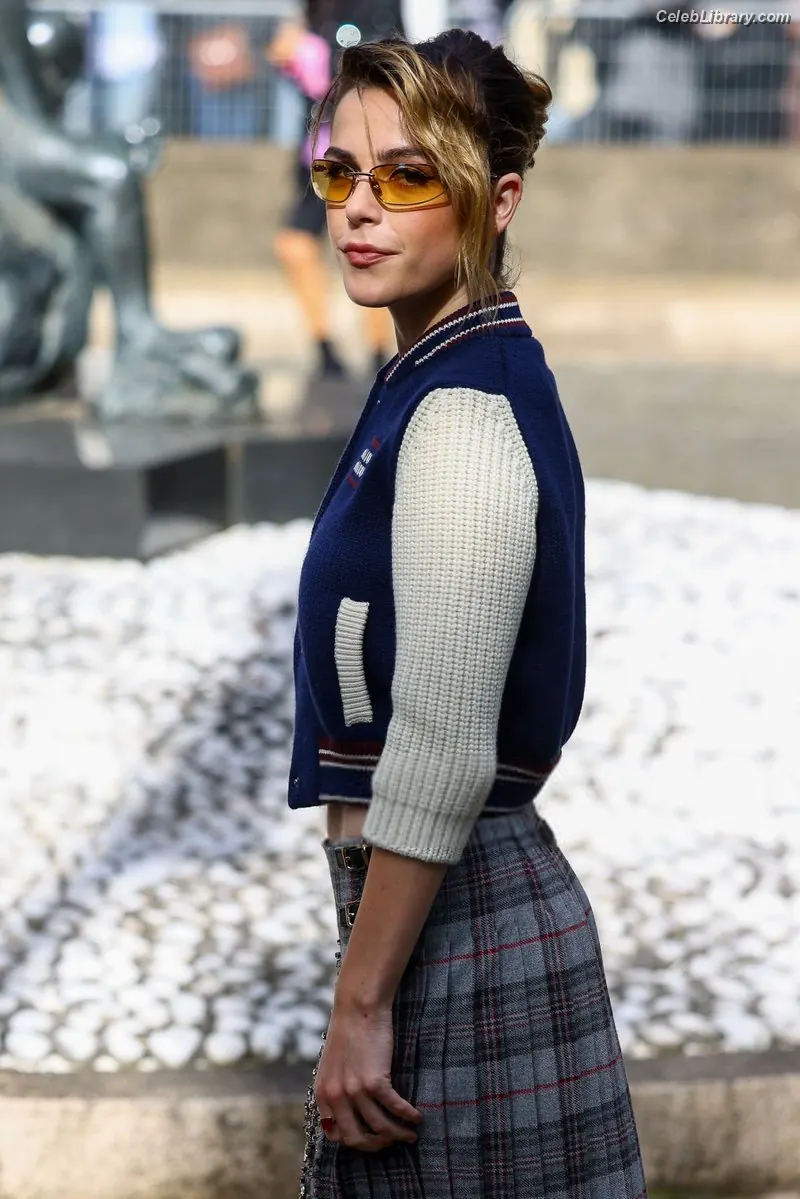 Kiernan Shipka photo 22 of 2600