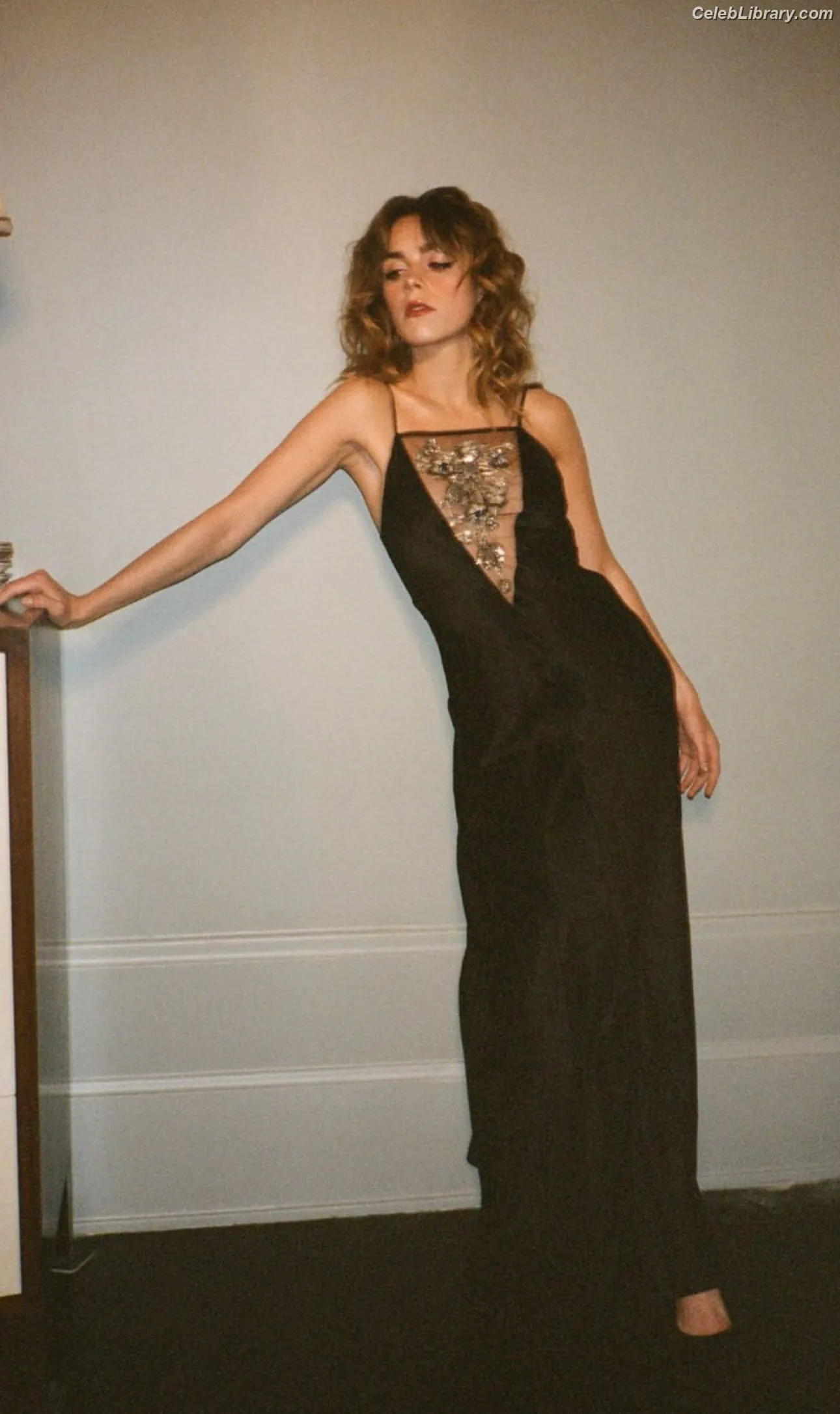 Kiernan Shipka photo 18 of 2600