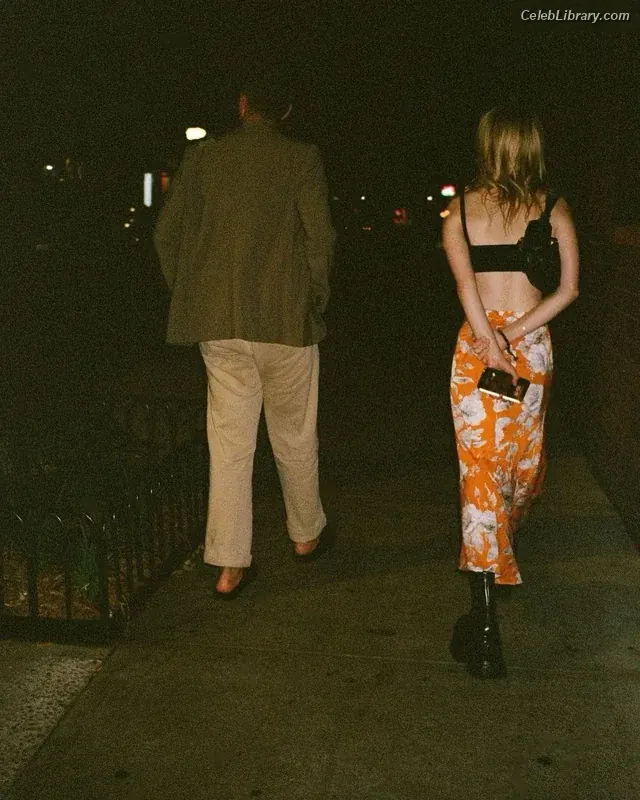 Kiernan Shipka photo 12 of 2600