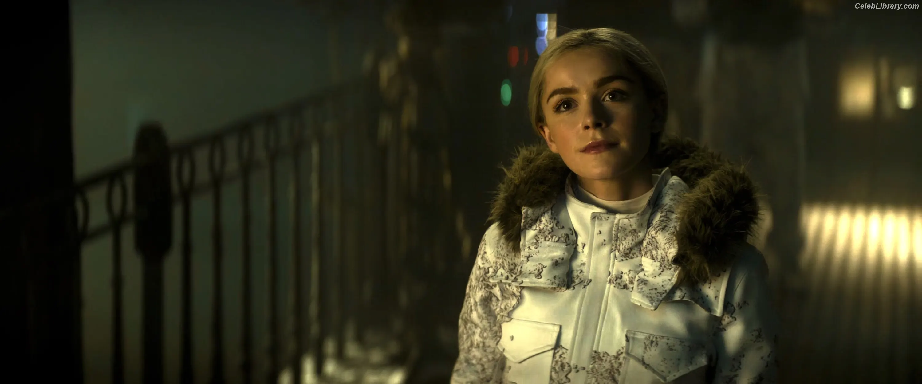 Kiernan Shipka photo 11 of 2600