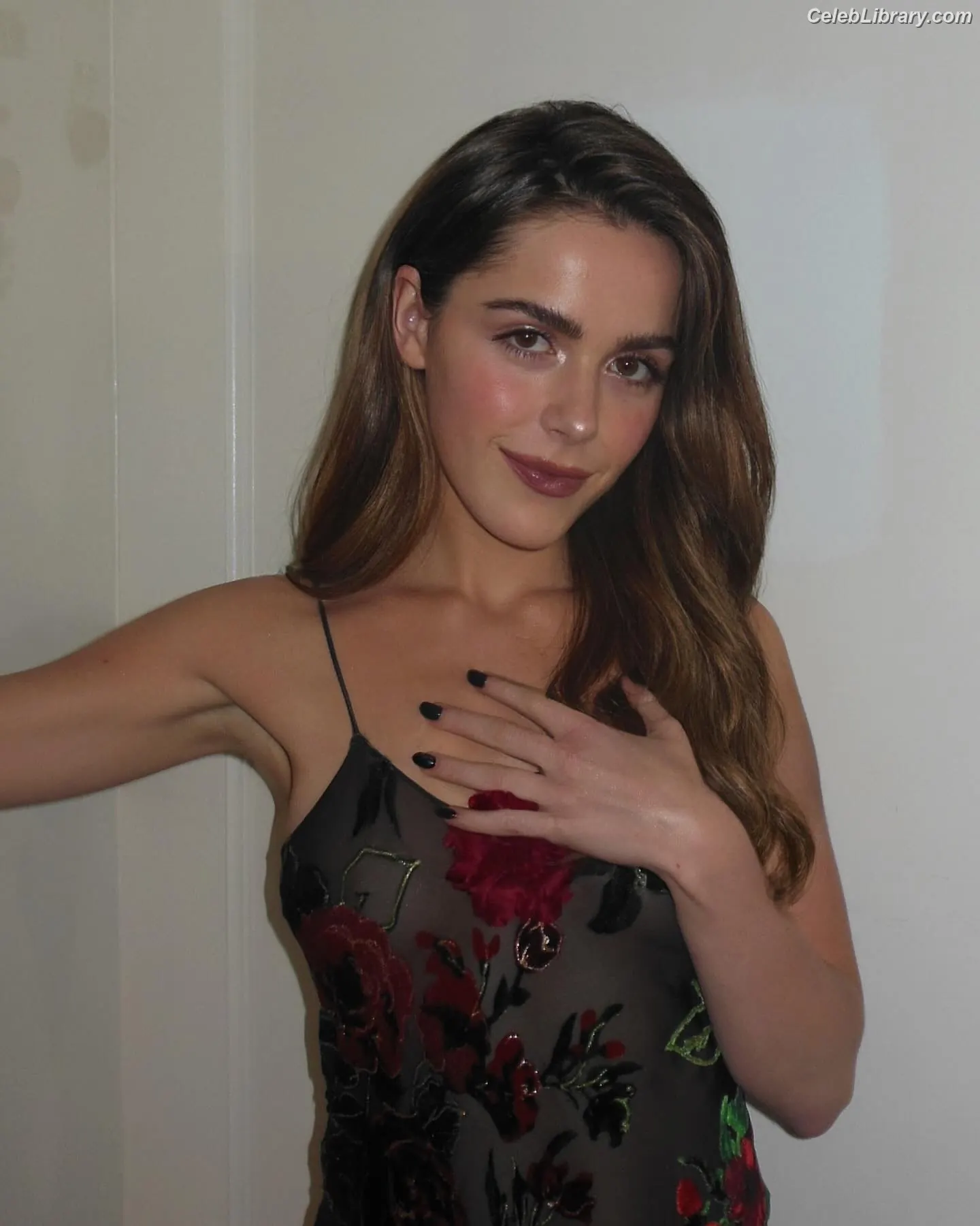 Kiernan Shipka photo 19 of 2600