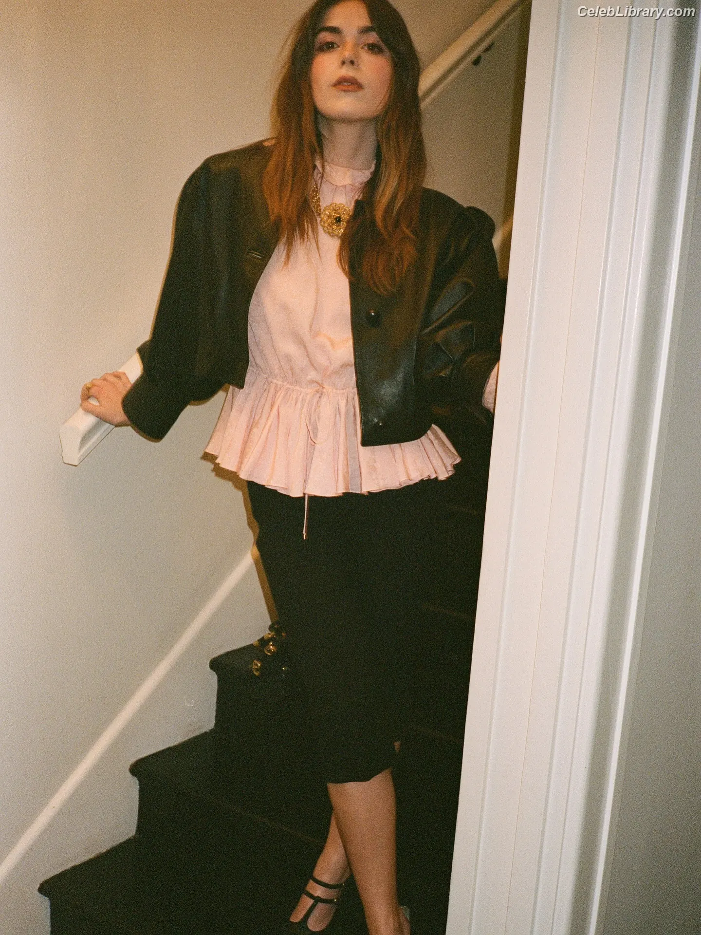 Kiernan Shipka photo 20 of 2600