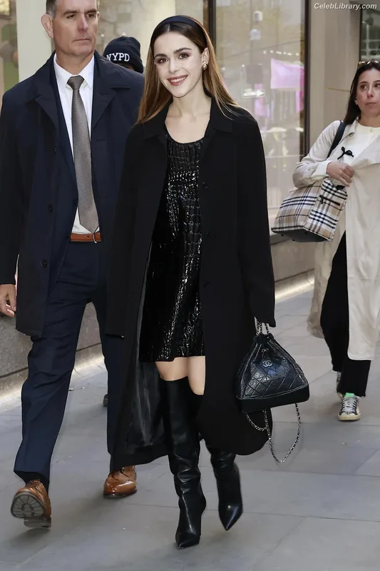 Kiernan Shipka photo 21 of 2601