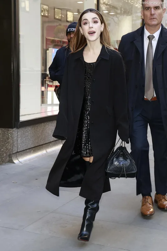Kiernan Shipka photo 24 of 2601