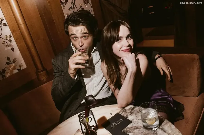 Kiernan Shipka photo 19 of 2601