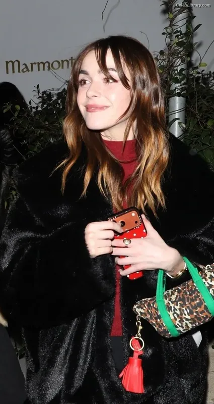 Kiernan Shipka photo 4 of 2601