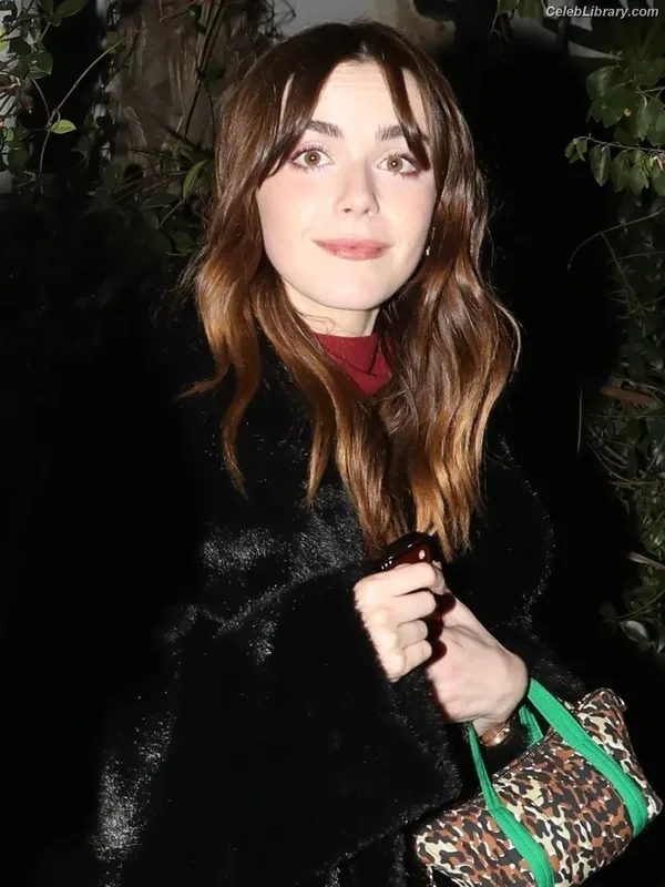 Kiernan Shipka photo 6 of 2601