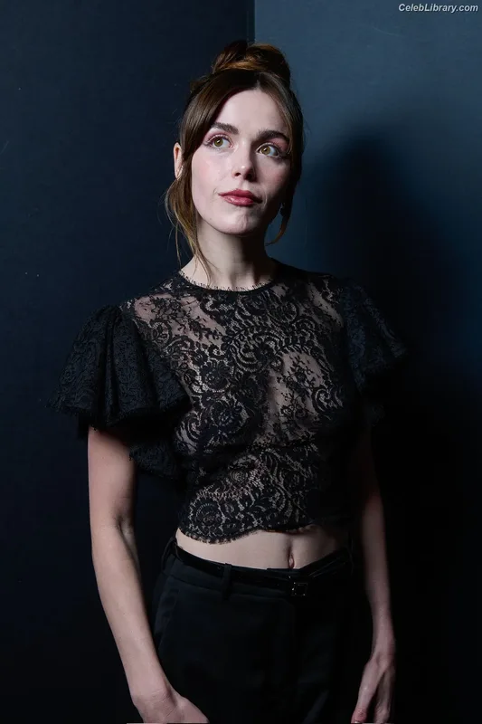 Kiernan Shipka photo 9 of 2601