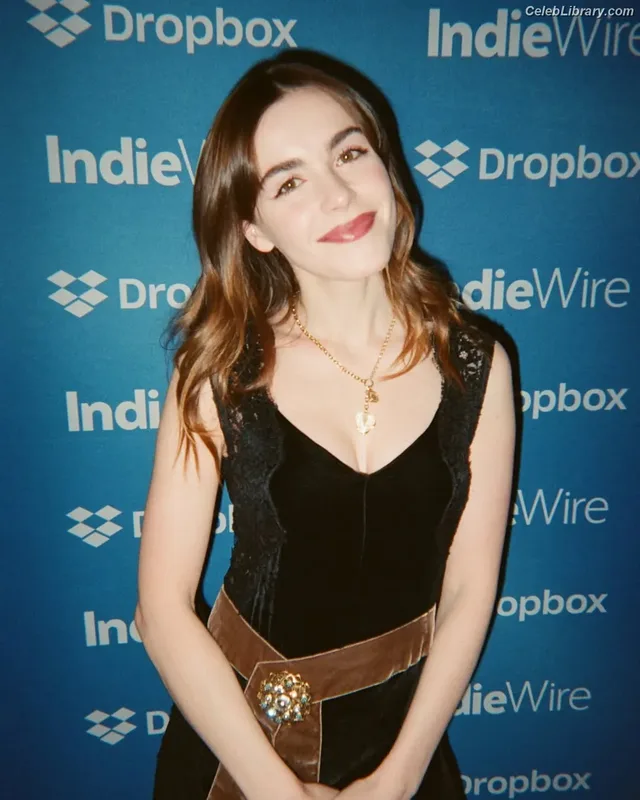 Kiernan Shipka photo 19 of 2601