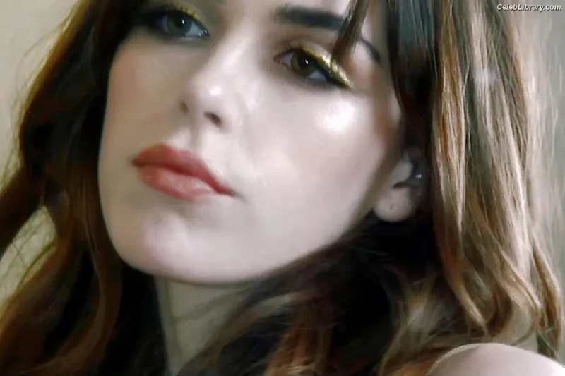 Kiernan Shipka photo 22 of 2601