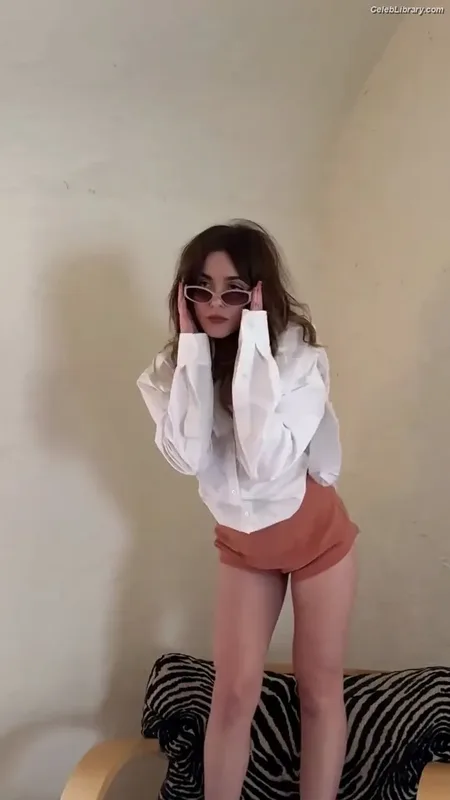 Kiernan Shipka photo 22 of 2601