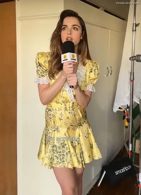Kiernan Shipka photo 3 of 2601