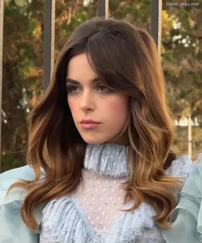 Kiernan Shipka photo 3 of 2601