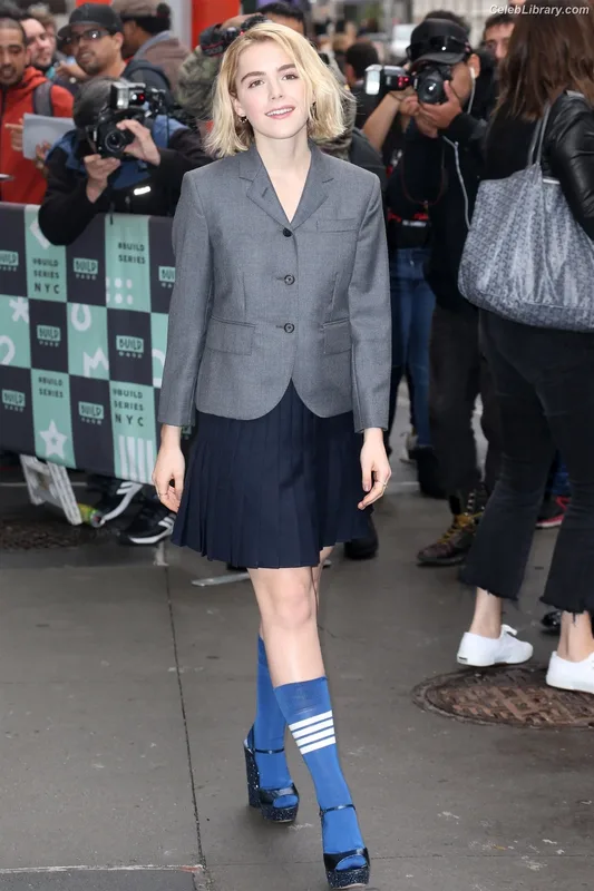 Kiernan Shipka photo 20 of 2601
