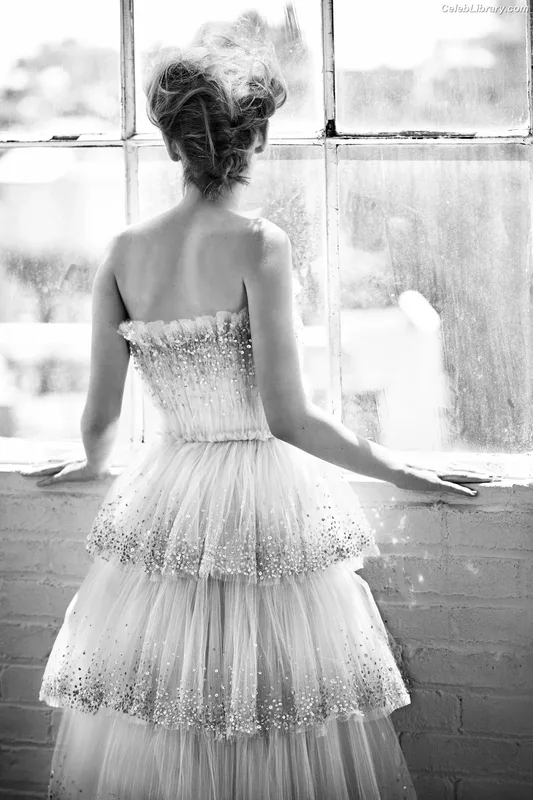 Kiernan Shipka photo 9 of 2601
