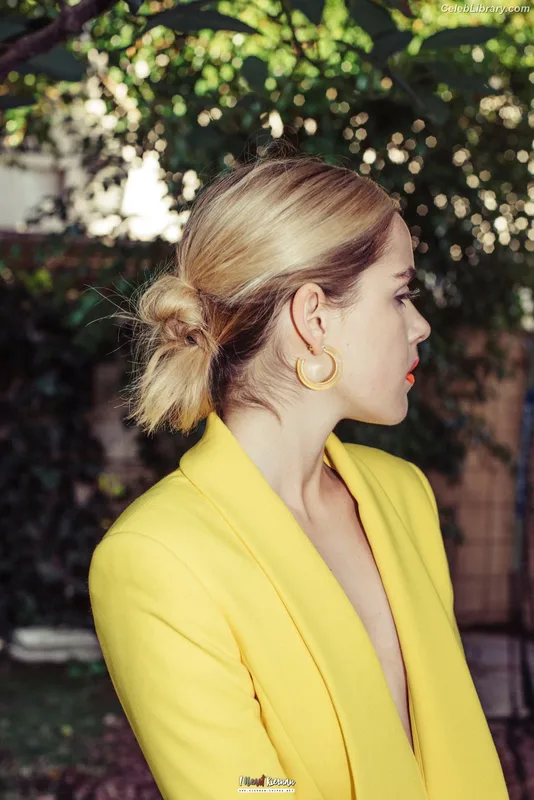 Kiernan Shipka photo 9 of 2601