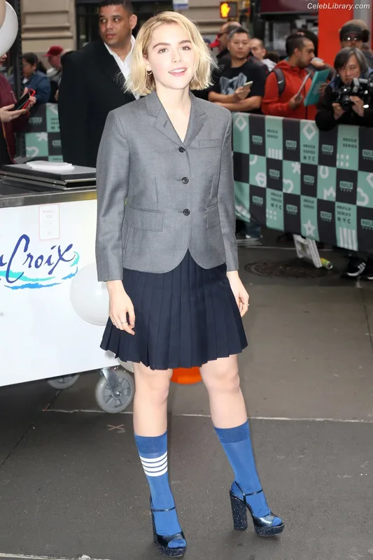 Kiernan Shipka photo 15 of 2601