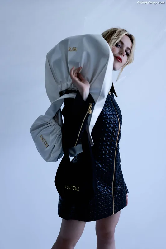 Kiernan Shipka photo 11 of 2601