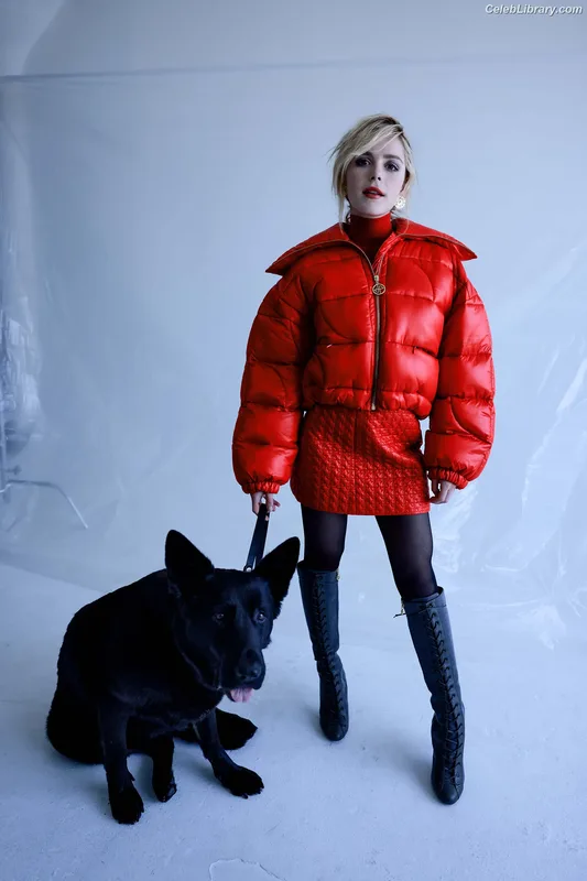 Kiernan Shipka photo 16 of 2601
