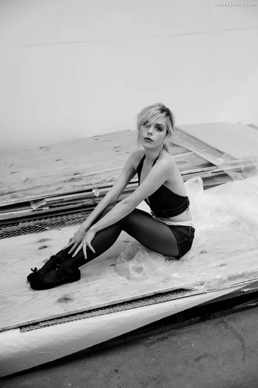 Kiernan Shipka photo 17 of 2601