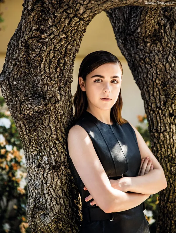 Kiernan Shipka photo 7 of 2601