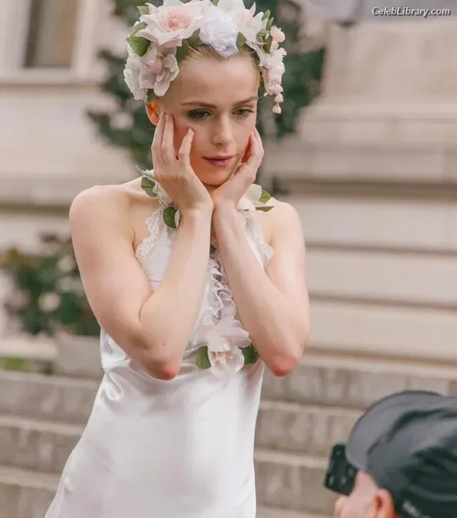 Kiernan Shipka photo 15 of 2601