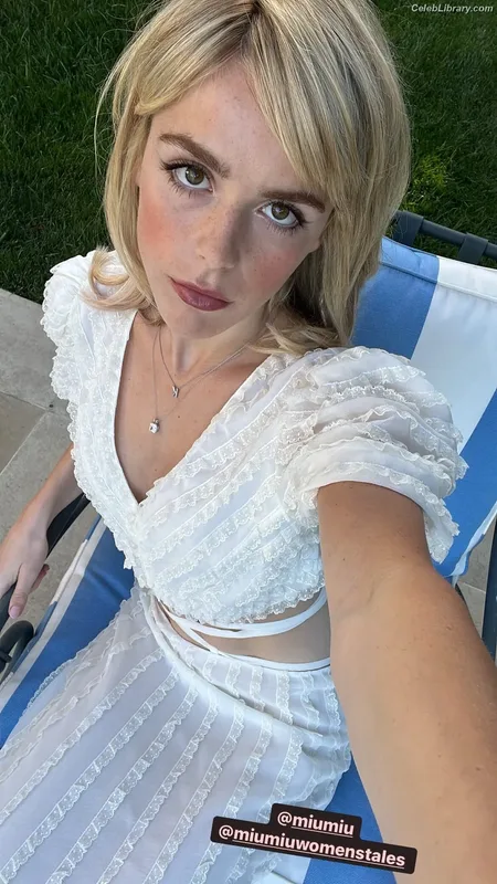 Kiernan Shipka photo 9 of 2601