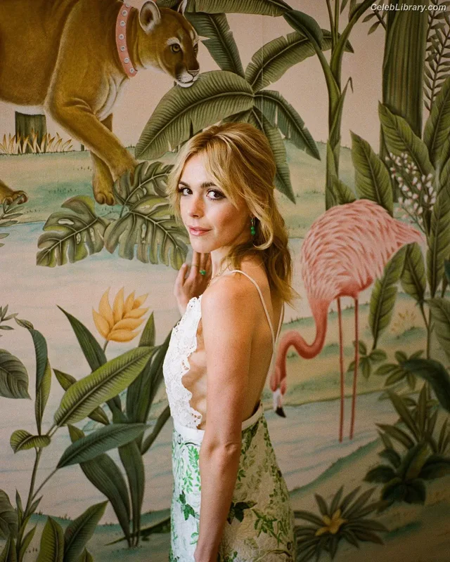 Kiernan Shipka photo 14 of 2601