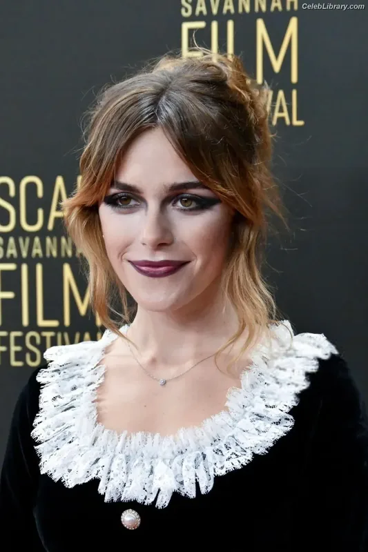Kiernan Shipka photo 24 of 2601