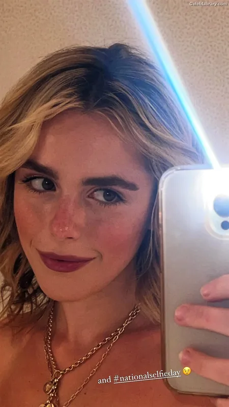 Kiernan Shipka photo 21 of 2601