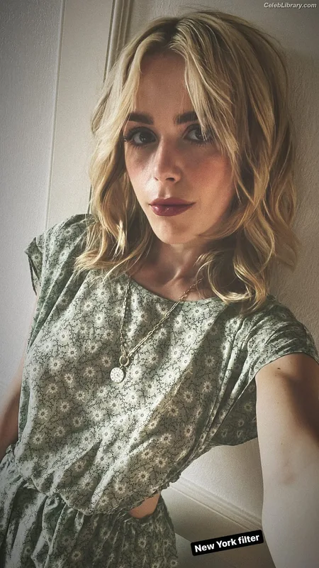 Kiernan Shipka photo 9 of 2601