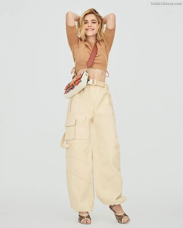 Kiernan Shipka photo 24 of 2601
