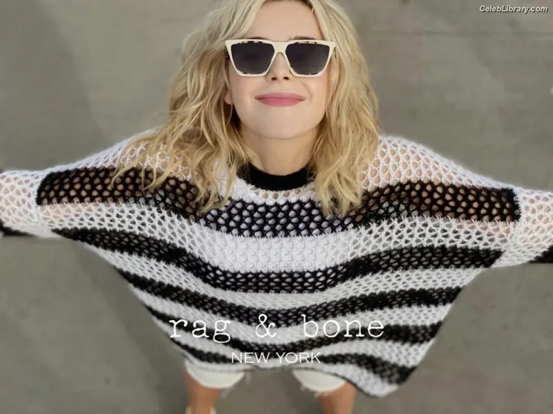 Kiernan Shipka photo 15 of 2601
