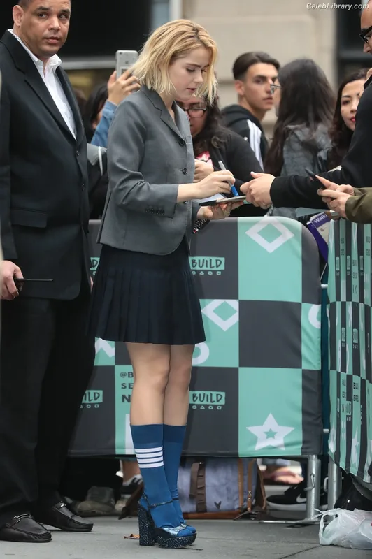 Kiernan Shipka photo 18 of 2601