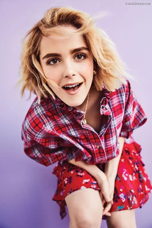 Kiernan Shipka photo 9 of 2601