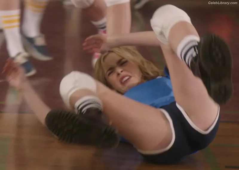 Kiernan Shipka photo 20 of 2601