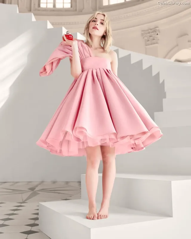 Kiernan Shipka photo 14 of 2601