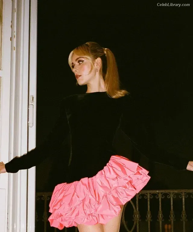 Kiernan Shipka photo 22 of 2601