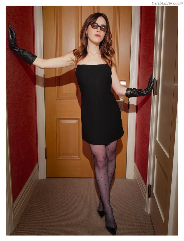 Kiernan Shipka photo 12 of 2601
