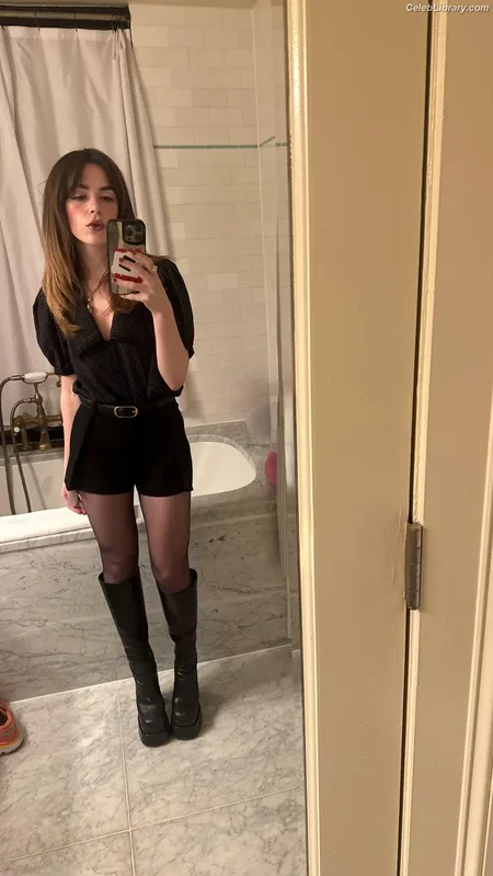 Kiernan Shipka photo 17 of 2601
