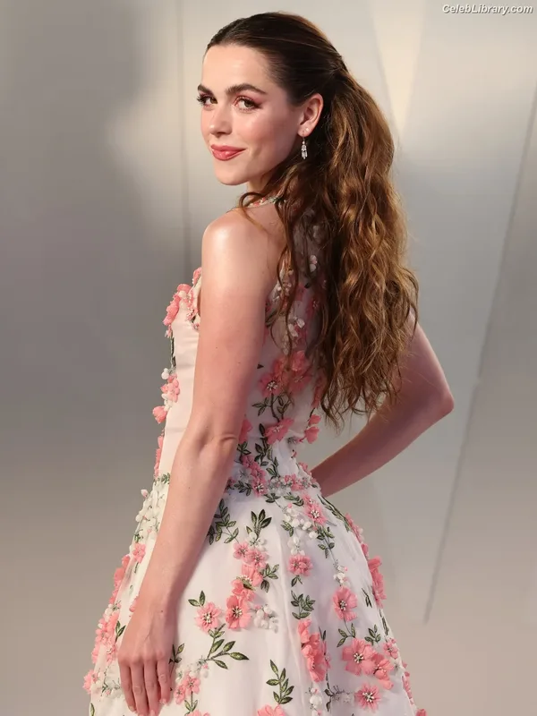 Kiernan Shipka photo 24 of 2601