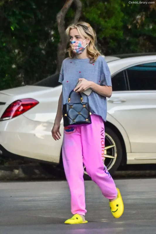 Kiernan Shipka photo 3 of 2601